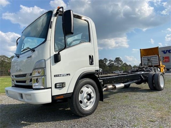 2023 ISUZU NPR HD - Old River