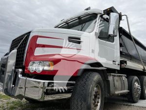 2016 VOLVO VHD84B200 8060591658