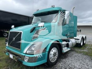 2015 VOLVO VNL64T430 9022012951