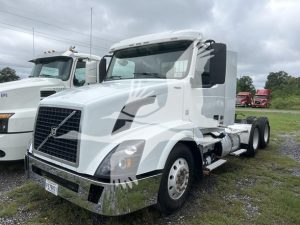 2013 VOLVO VNL64T300 9022026767