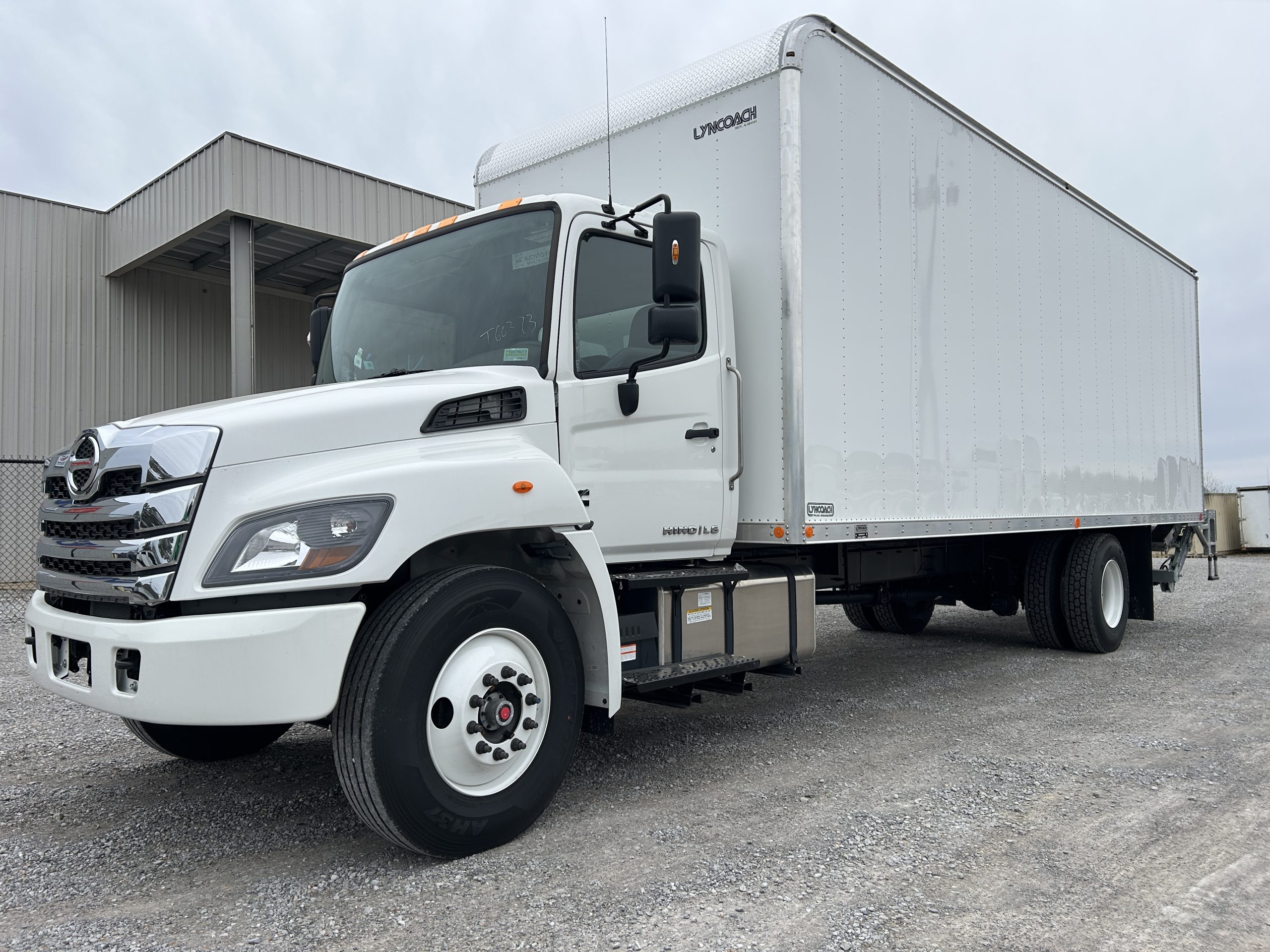 2025 HINO L6 GVWR 25,950 LBS. S5T60373 26'x102