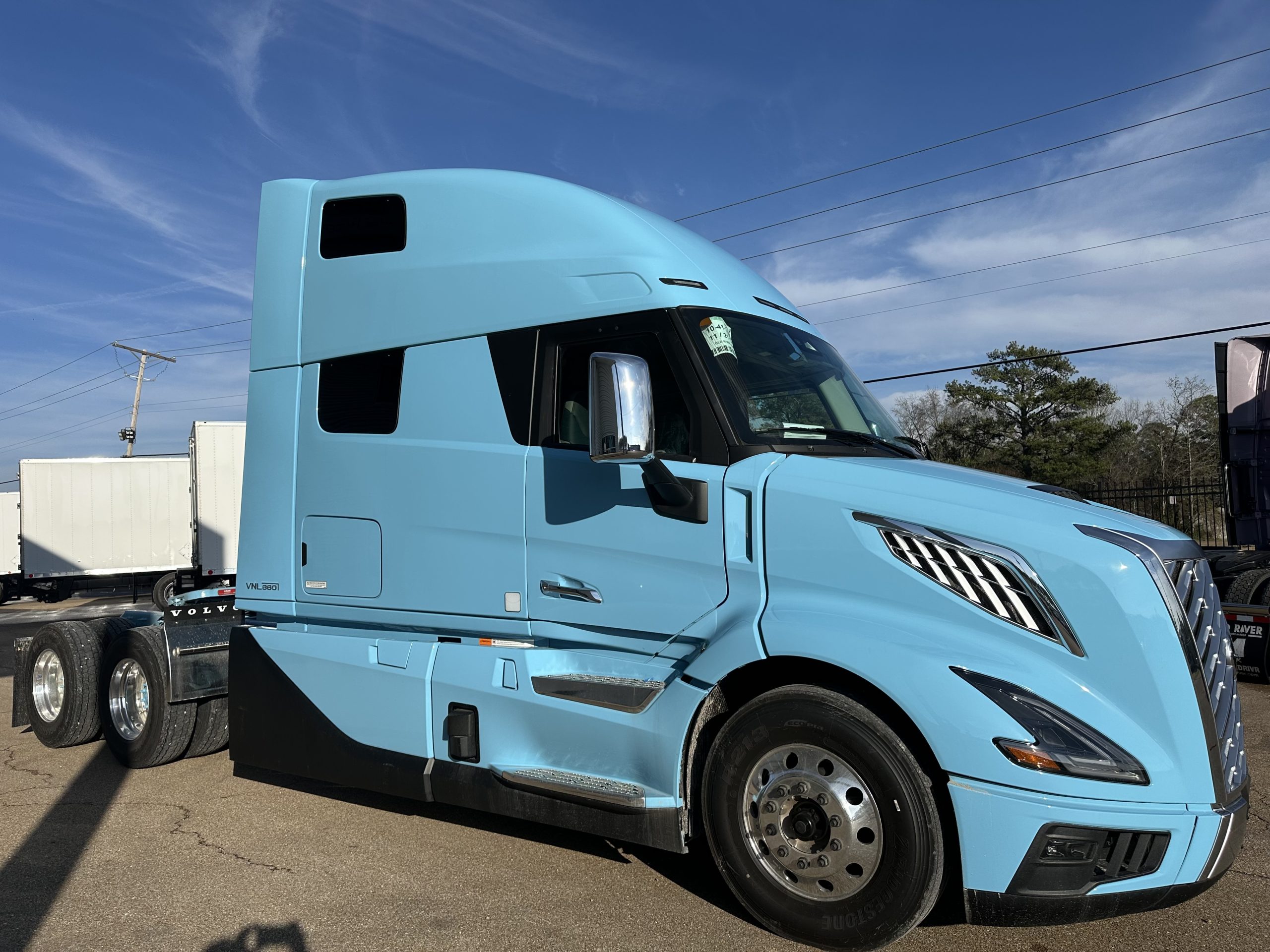 2025 VOLVO VNL 860 ULTIMATE TRIM N689512 - image 6 of 6