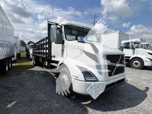 2026 VOLVO VNR64300 10004898946