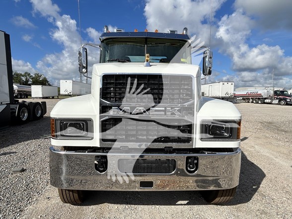 2026 MACK PINNACLE 64T - image 6 of 6