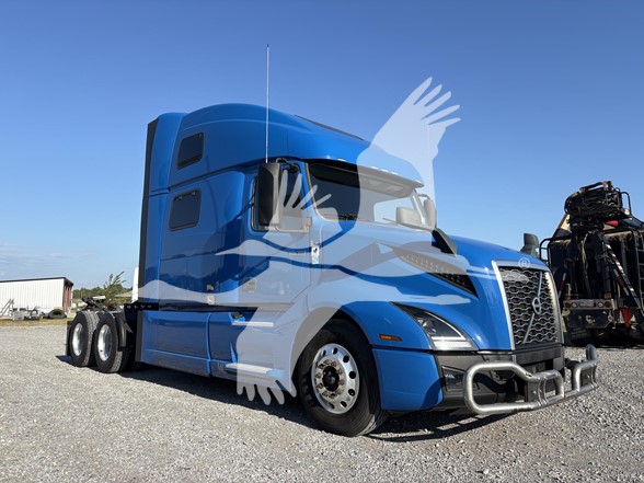2023 VOLVO VNL64T860 - image 3 of 6
