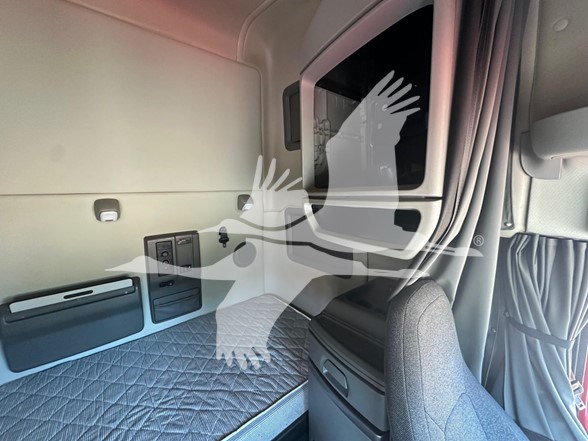 2022 VOLVO VNL64T760 10013580539 2022 VOLVO VNL64T760 10013580539