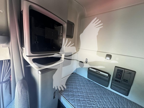 2022 VOLVO VNL64T760 10013580541 2022 VOLVO VNL64T760 10013580541