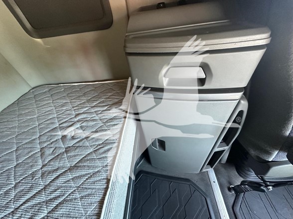 2022 VOLVO VNL64T760 10013580549 2022 VOLVO VNL64T760 10013580549