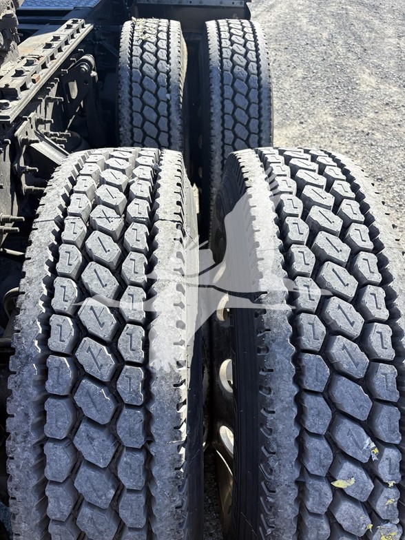 2024 VOLVO VNL64T860 10014292737 2024 VOLVO VNL64T860 10014292737