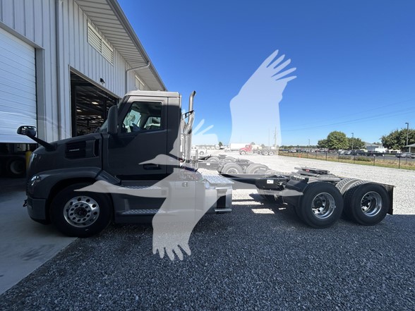 2026 MACK PIONEER 64T - image 2 of 6