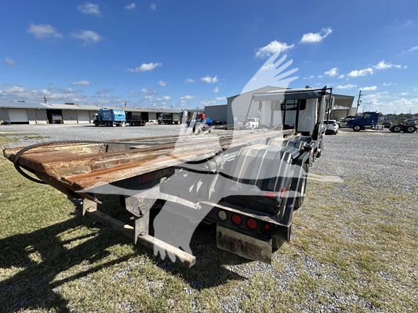 2019 MACK GRANITE 84FR - image 5 of 6