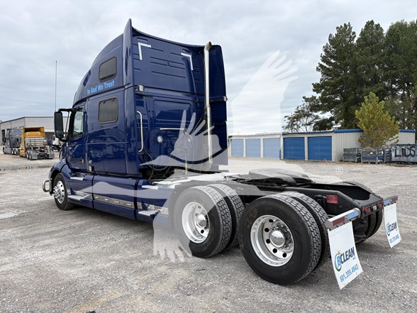 2023 VOLVO VNL64T860 10016771241 2023 VOLVO VNL64T860 10016771241