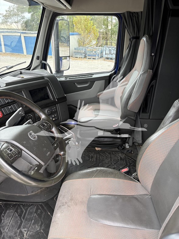 2023 VOLVO VNL64T860 10016771505 2023 VOLVO VNL64T860 10016771505