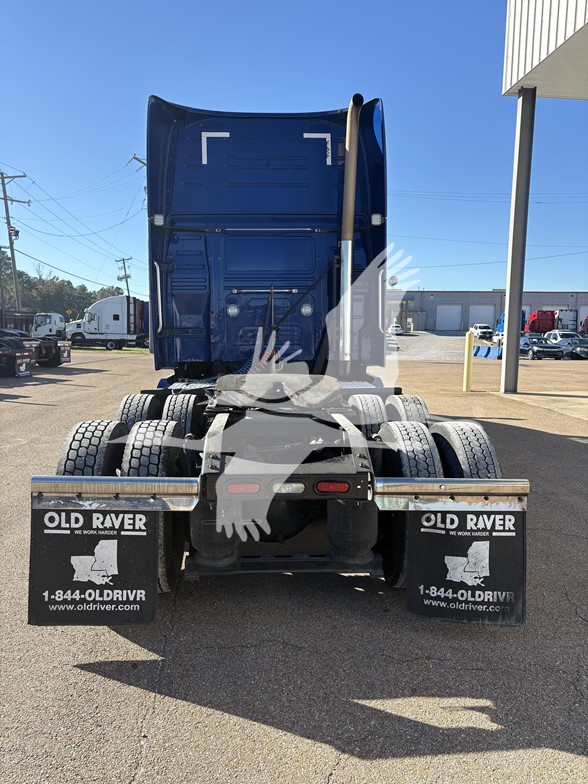 2023 VOLVO VNL64T860 10017782499 2023 VOLVO VNL64T860 10017782499