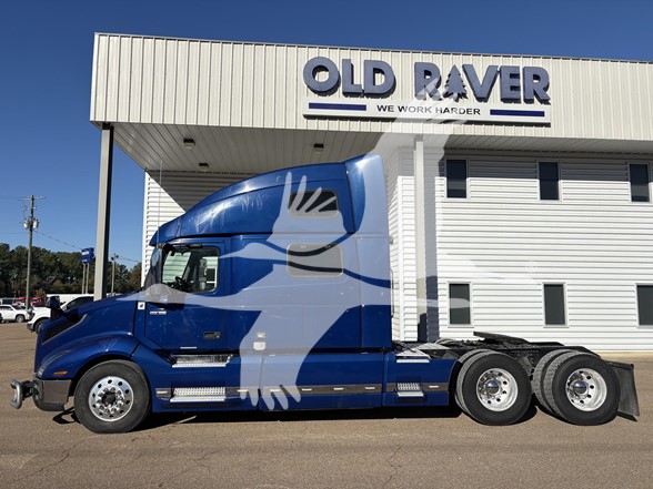 2023 VOLVO VNL64T860 10017782529 2023 VOLVO VNL64T860 10017782529