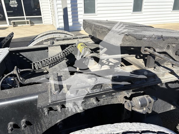 2023 VOLVO VNL64T860 10017782584 2023 VOLVO VNL64T860 10017782584