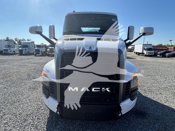 2026 MACK PIONEER 64T 10022154131 2026 MACK PIONEER 64T 10022154131