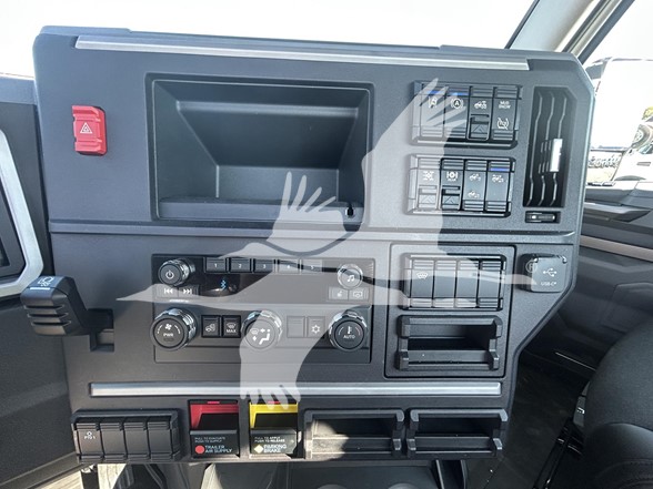 2026 MACK PIONEER 64T 10022154386 2026 MACK PIONEER 64T 10022154386