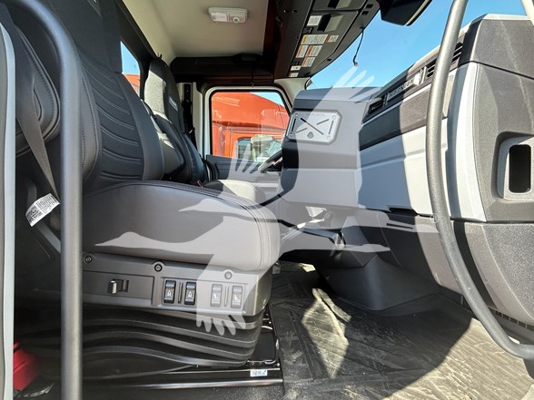 2026 MACK PIONEER 64T 10022154596 2026 MACK PIONEER 64T 10022154596