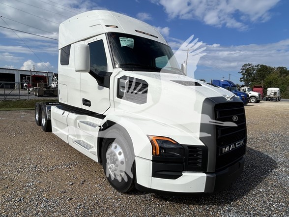 2026 MACK PIONEER 64T 10024578842 2026 MACK PIONEER 64T 10024578842