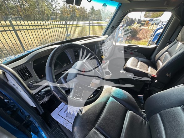 2023 PETERBILT 579 10025040326 2023 PETERBILT 579 10025040326