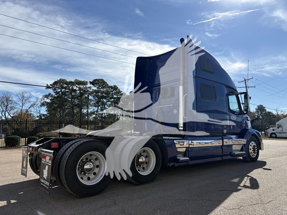 2018 VOLVO VNL42860 10025268455 2018 VOLVO VNL42860 10025268455