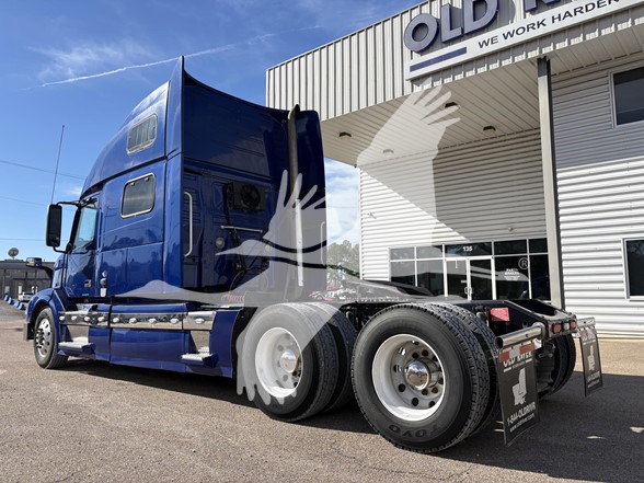 2018 VOLVO VNL42860 10025268763 2018 VOLVO VNL42860 10025268763