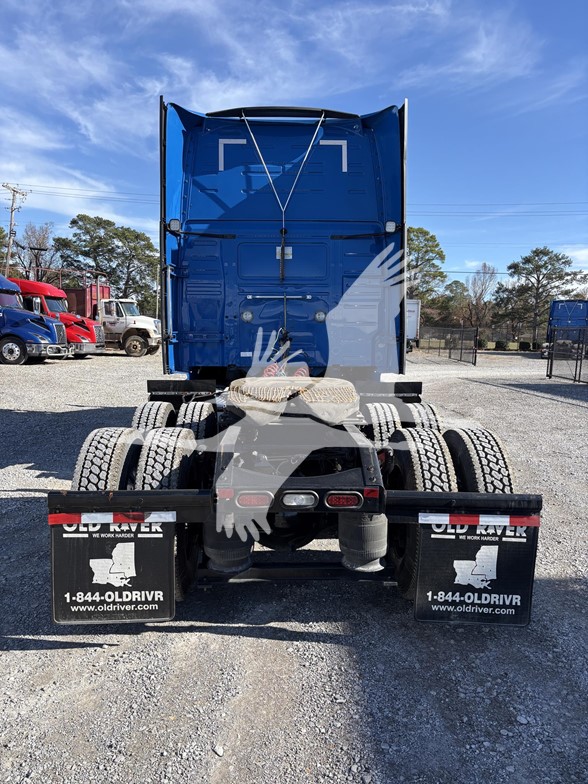 2023 VOLVO VNL64T860 2023 VOLVO VNL64T860 - image 6 of 6