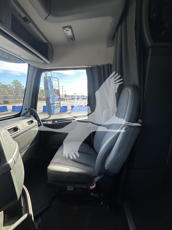 2023 VOLVO VNL64T860 10025290577 2023 VOLVO VNL64T860 10025290577