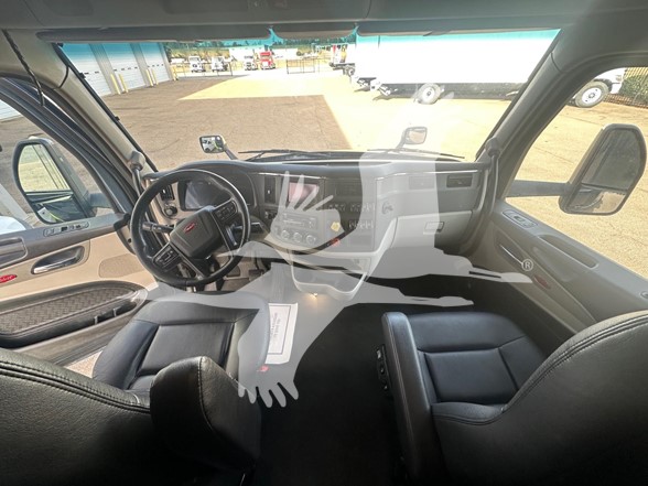 2023 PETERBILT 579 10026203223 2023 PETERBILT 579 10026203223