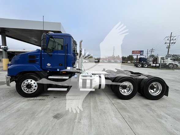 2022 MACK ANTHEM 64T 2022 MACK ANTHEM 64T - image 2 of 6