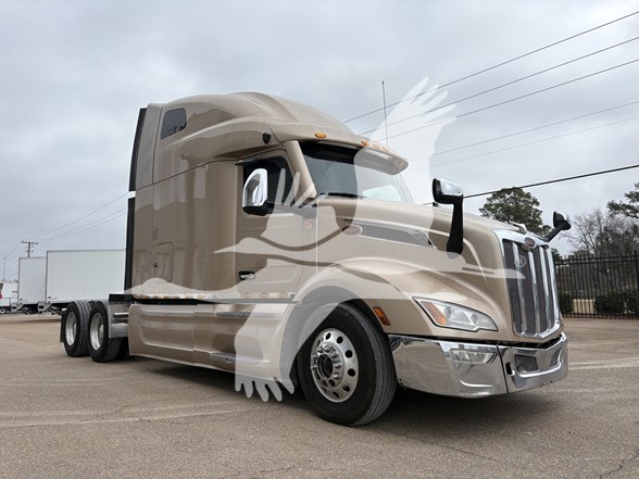 2023 PETERBILT 579 2023 PETERBILT 579 - image 3 of 6