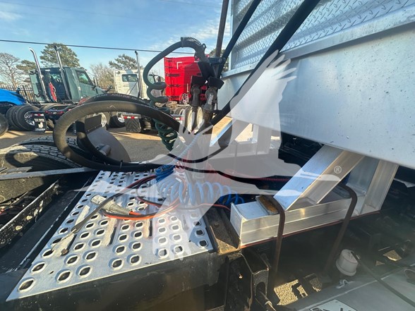 2020 VOLVO VNR64T400 11002481121 2020 VOLVO VNR64T400 11002481121