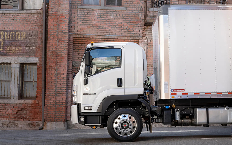 Isuzu FVR Standard Diesel FTR_Alley_2_LowRes Isuzu FVR Standard Diesel FTR_Alley_2_LowRes