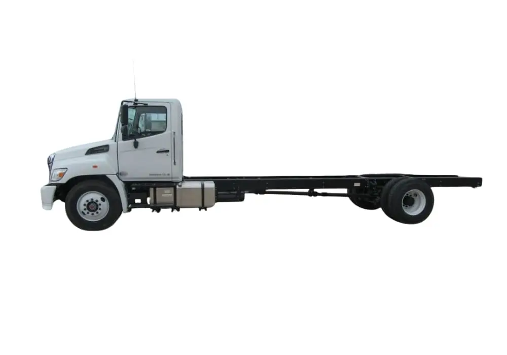 Hino L6 & L7 Hino L6 & L7 - image 3 of 6