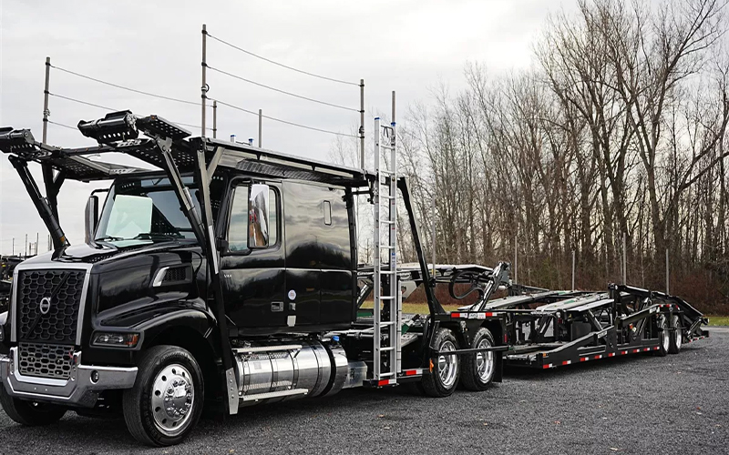 Volvo Trucks VAH 600 Volvo Trucks VAH 600 - image 3 of 4