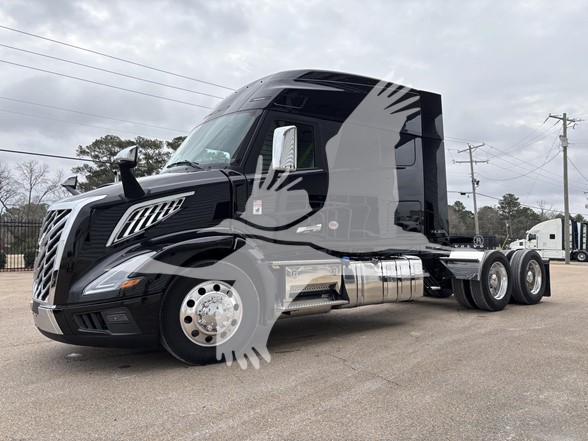 2027 VOLVO VNL64T840 2027 VOLVO VNL64T840 - image 1 of 6