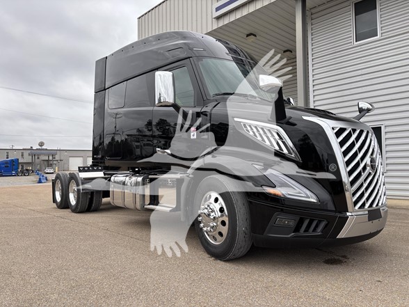 2027 VOLVO VNL64T840 2027 VOLVO VNL64T840 - image 2 of 6