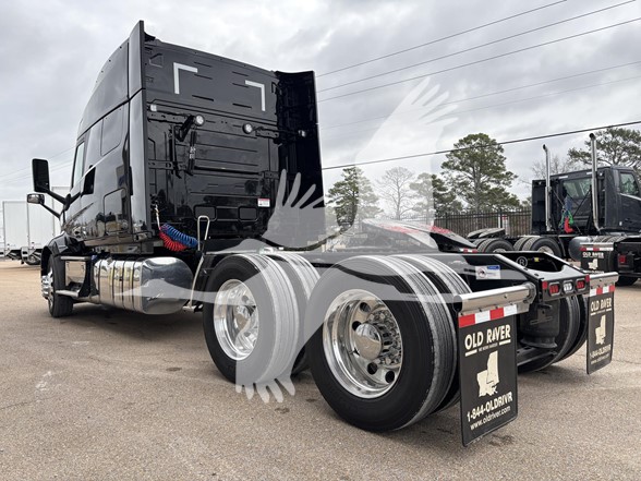 2027 VOLVO VNL64T840 2027 VOLVO VNL64T840 - image 6 of 6
