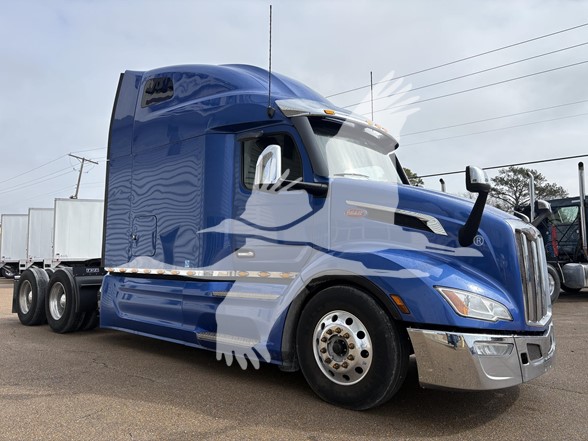2023 PETERBILT 579 2023 PETERBILT 579 - image 3 of 6