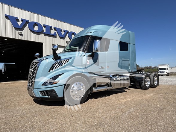 2027 VOLVO VNL64T840 2027 VOLVO VNL64T840 - image 3 of 6
