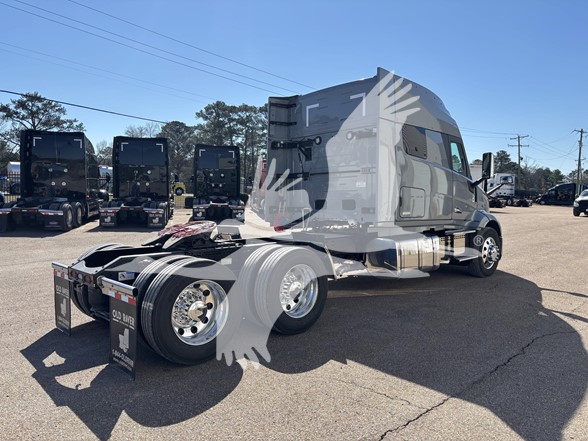 2027 VOLVO VNL64T840 2027 VOLVO VNL64T840 - image 5 of 6