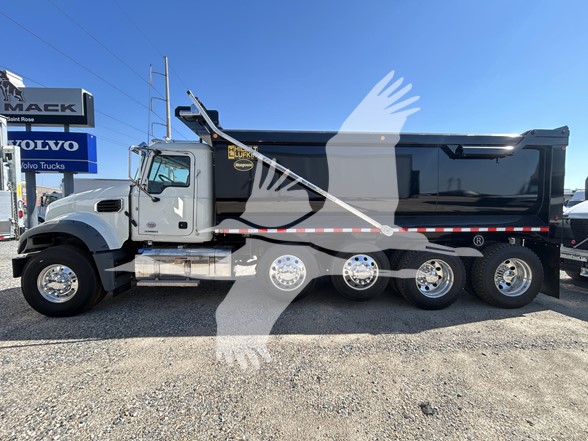 2026 MACK GRANITE 104FR 11008063370 2026 MACK GRANITE 104FR 11008063370