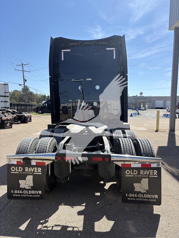 2024 PETERBILT 579 2024 PETERBILT 579 - image 6 of 6