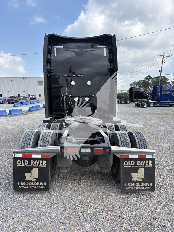 2024 PETERBILT 579 2024 PETERBILT 579 - image 6 of 6