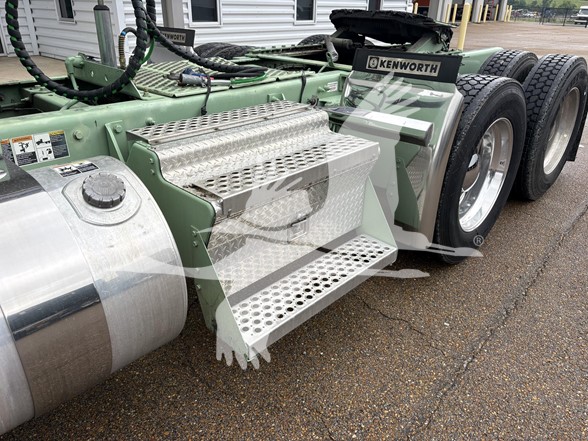 2024 KENWORTH W900 11021873557 2024 KENWORTH W900 11021873557