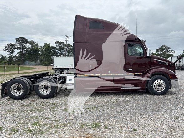 2023 PETERBILT 579 11022664887 2023 PETERBILT 579 11022664887