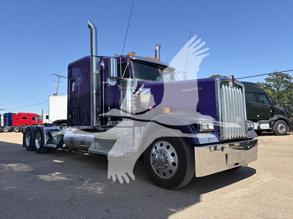 2024 KENWORTH W900 2024 KENWORTH W900 - image 3 of 6