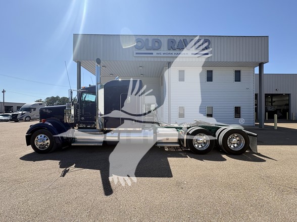 2024 KENWORTH W900 11023393616 2024 KENWORTH W900 11023393616