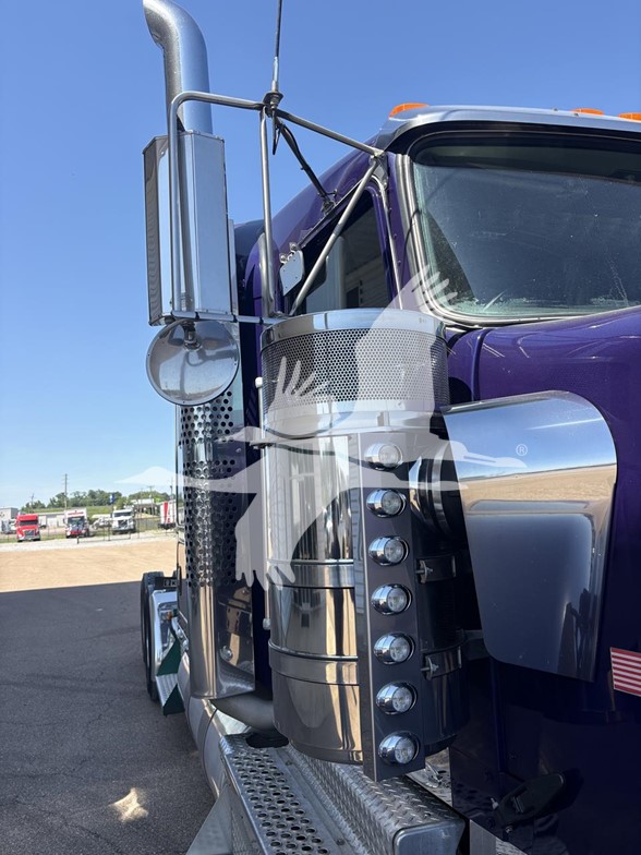 2024 KENWORTH W900 11023393821 2024 KENWORTH W900 11023393821